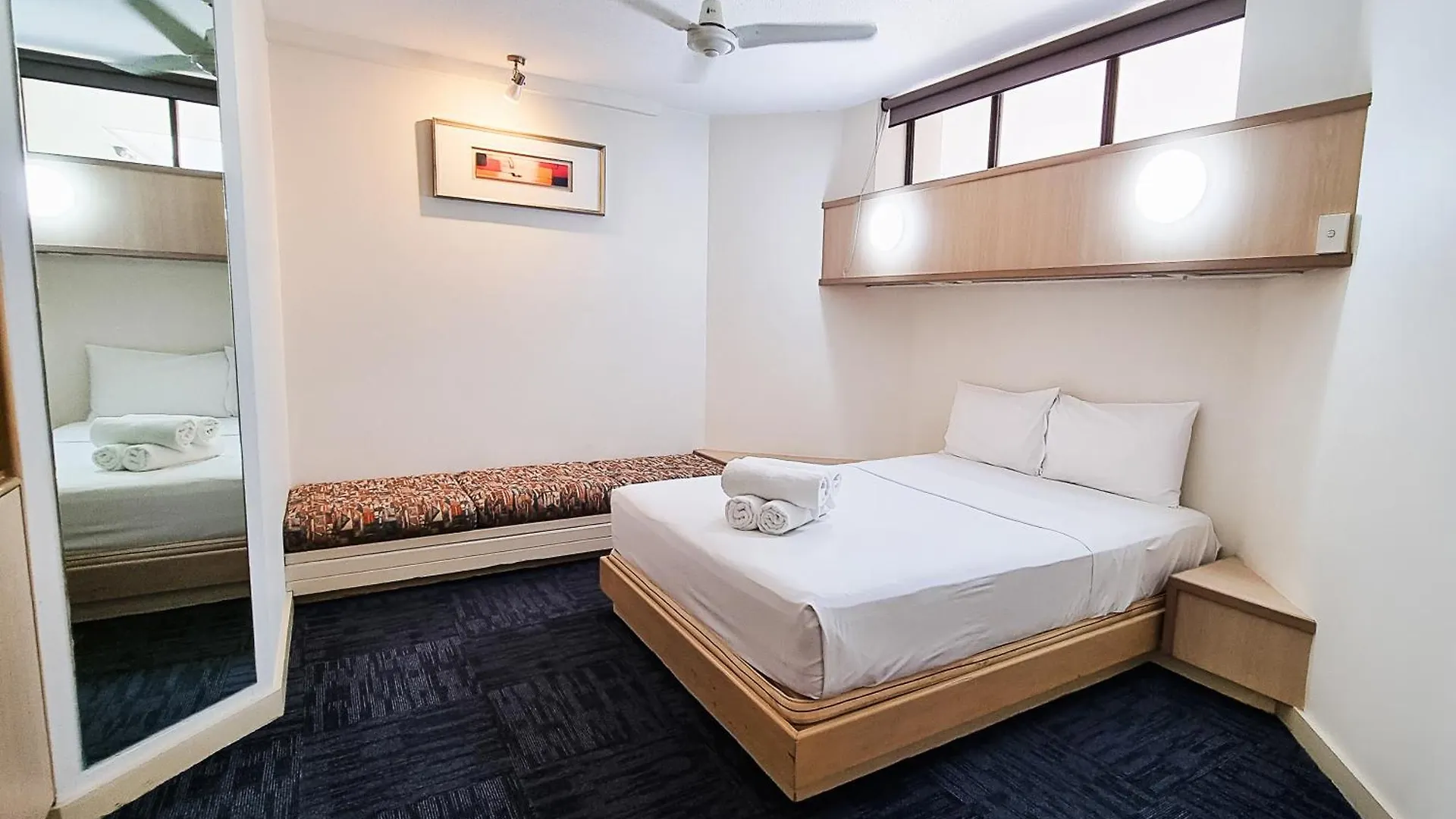 Tiki Hotel Apartments Surfers Paradise Gold Coast 4*,  Australië