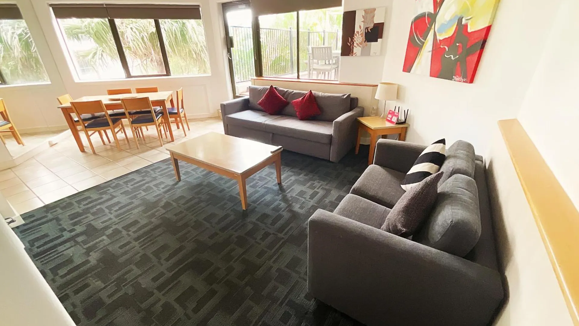 Tiki Hotel Apartments Surfers Paradise Gold Coast Aparthotel