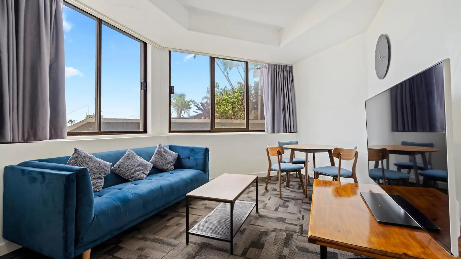 Tiki Hotel Apartments Surfers Paradise Gold Coast