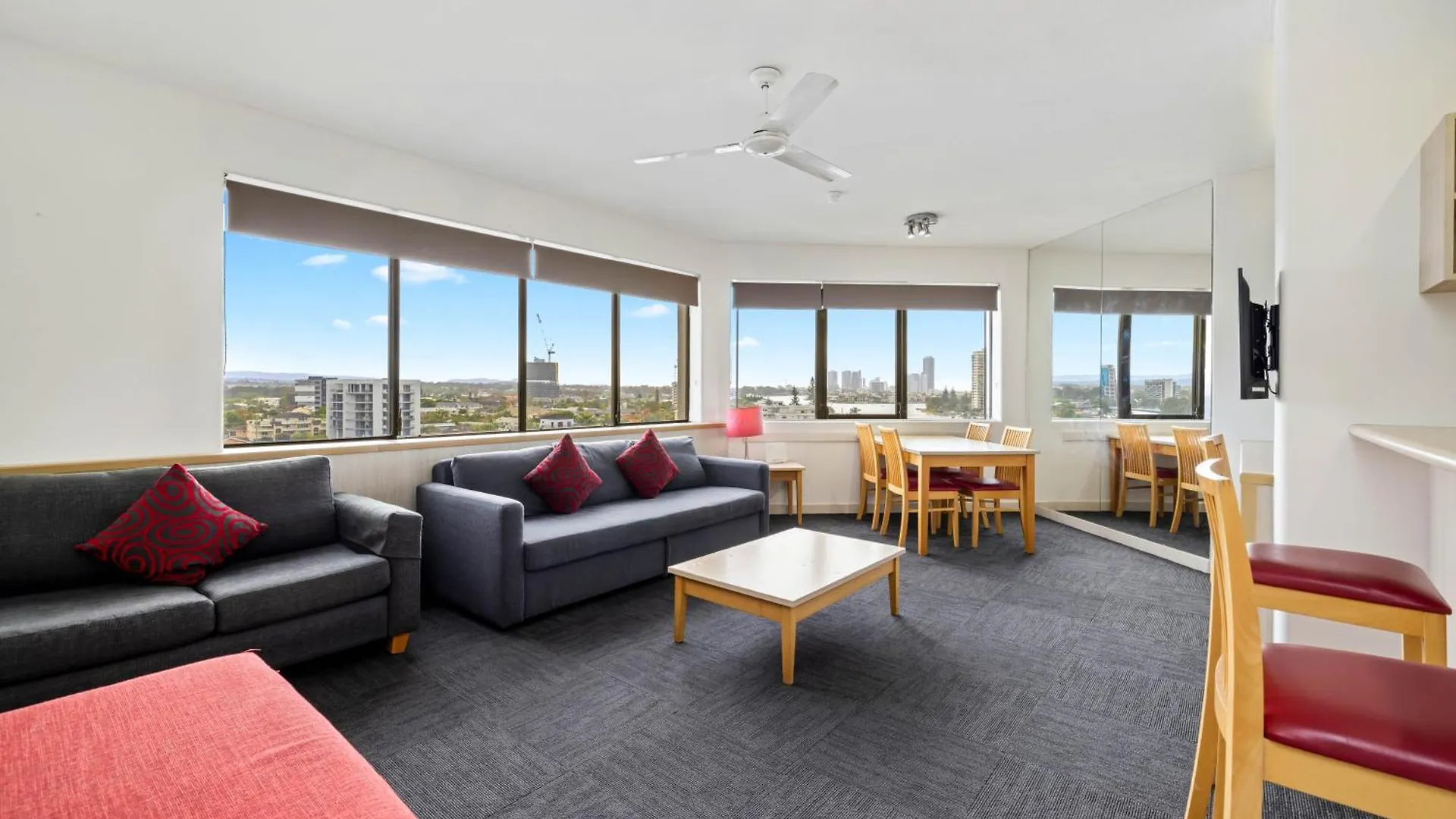 Tiki Hotel Apartments Surfers Paradise Gold Coast