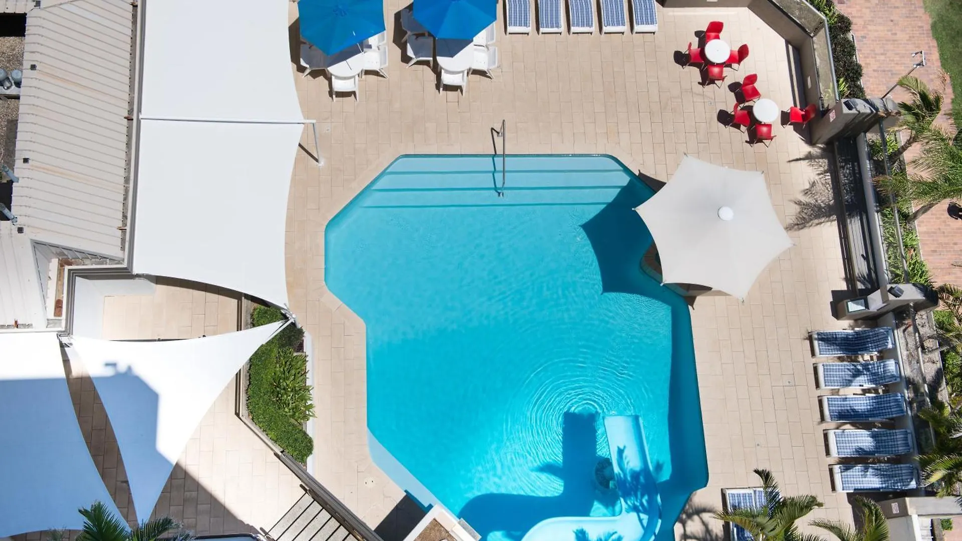 Tiki Hotel Apartments Surfers Paradise Gold Coast Aparthotel